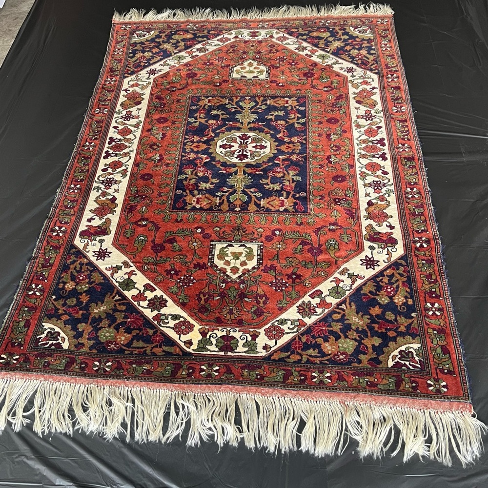 Vintage Handmade Rug - Picture 7 of 7